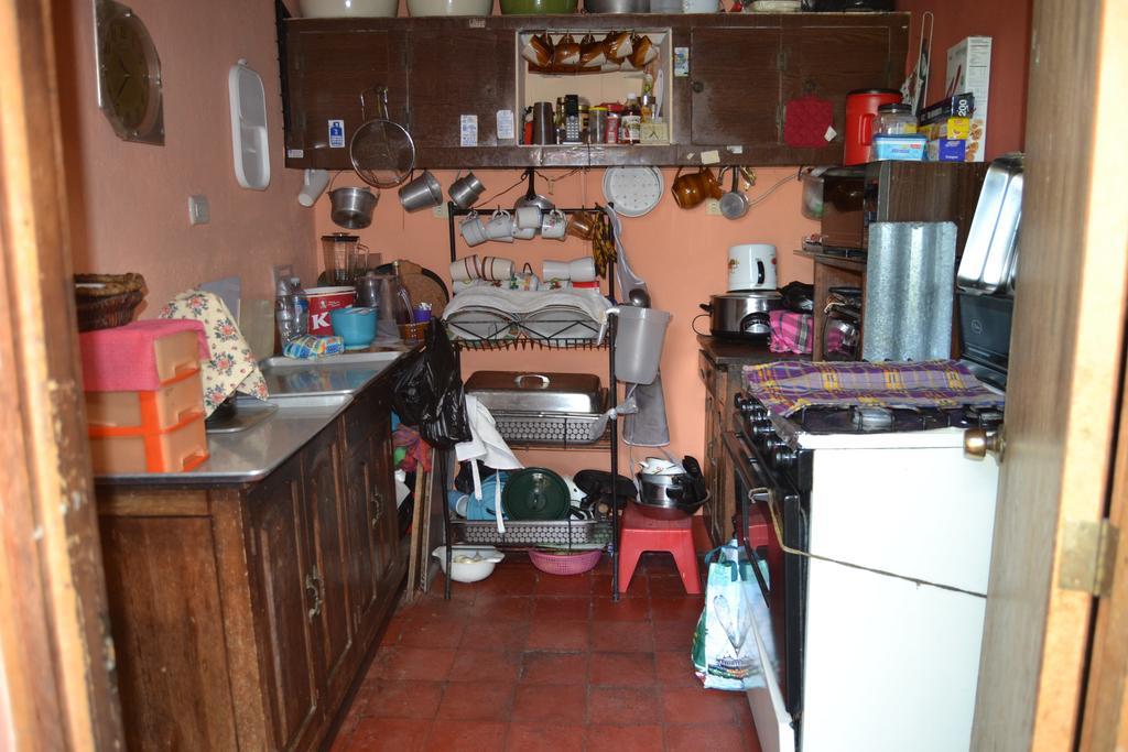 Hostal Morenos Antigua Bagian luar foto