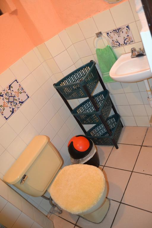 Hostal Morenos Antigua Bagian luar foto
